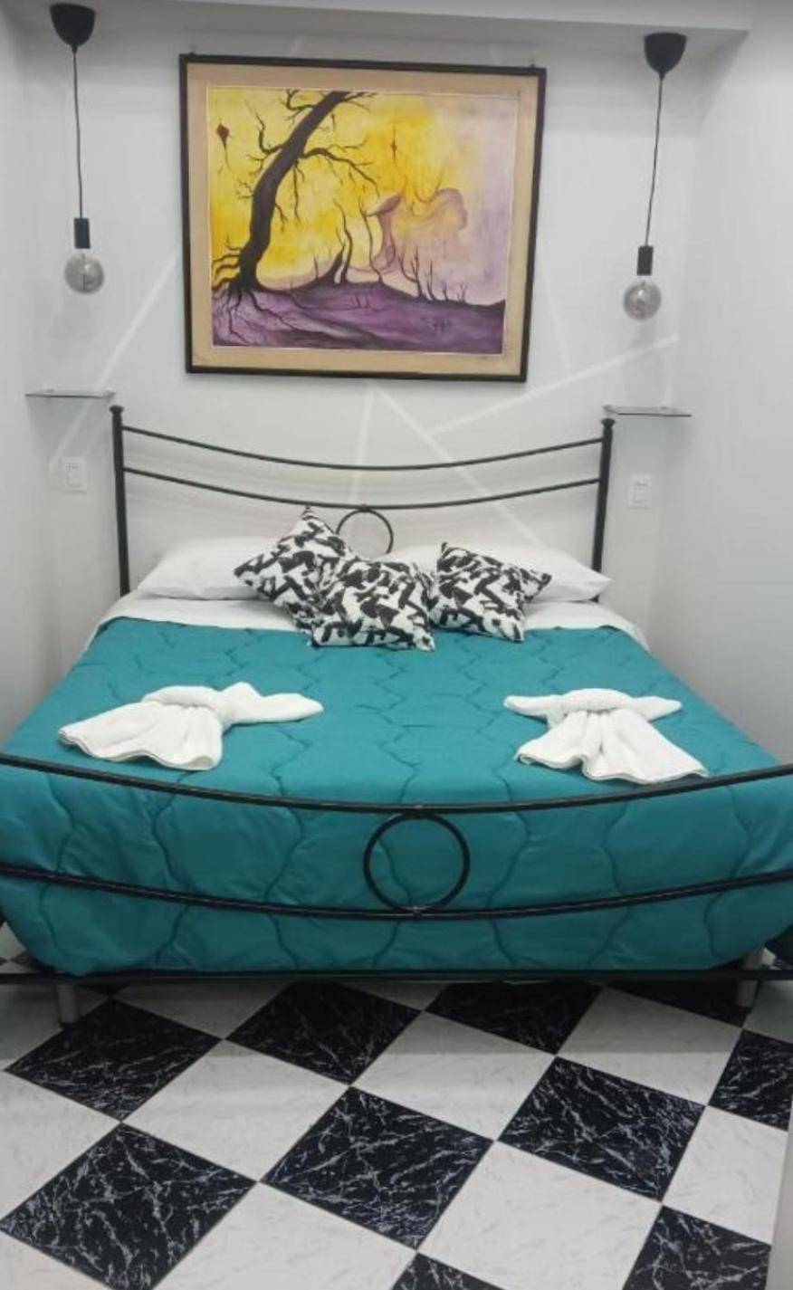 Amonia House * Napels